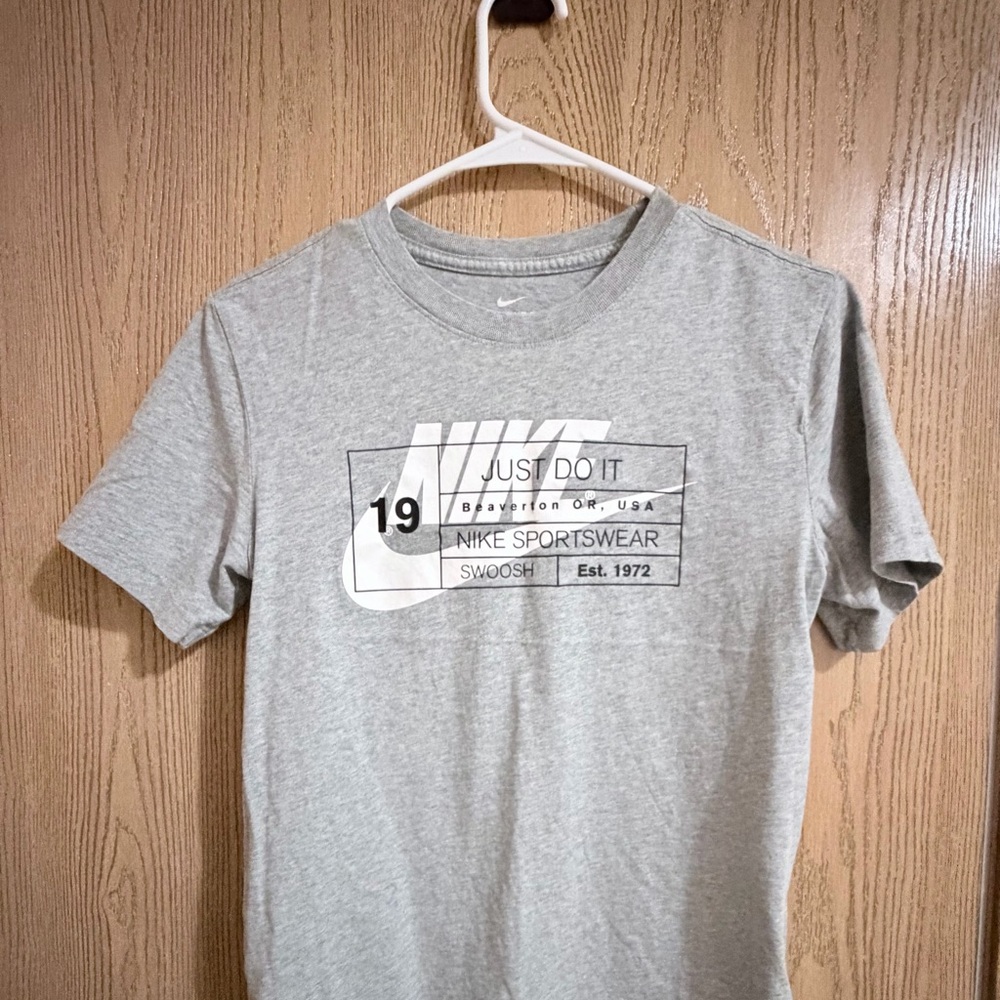 Nike Heather Gray Sportswear Tee